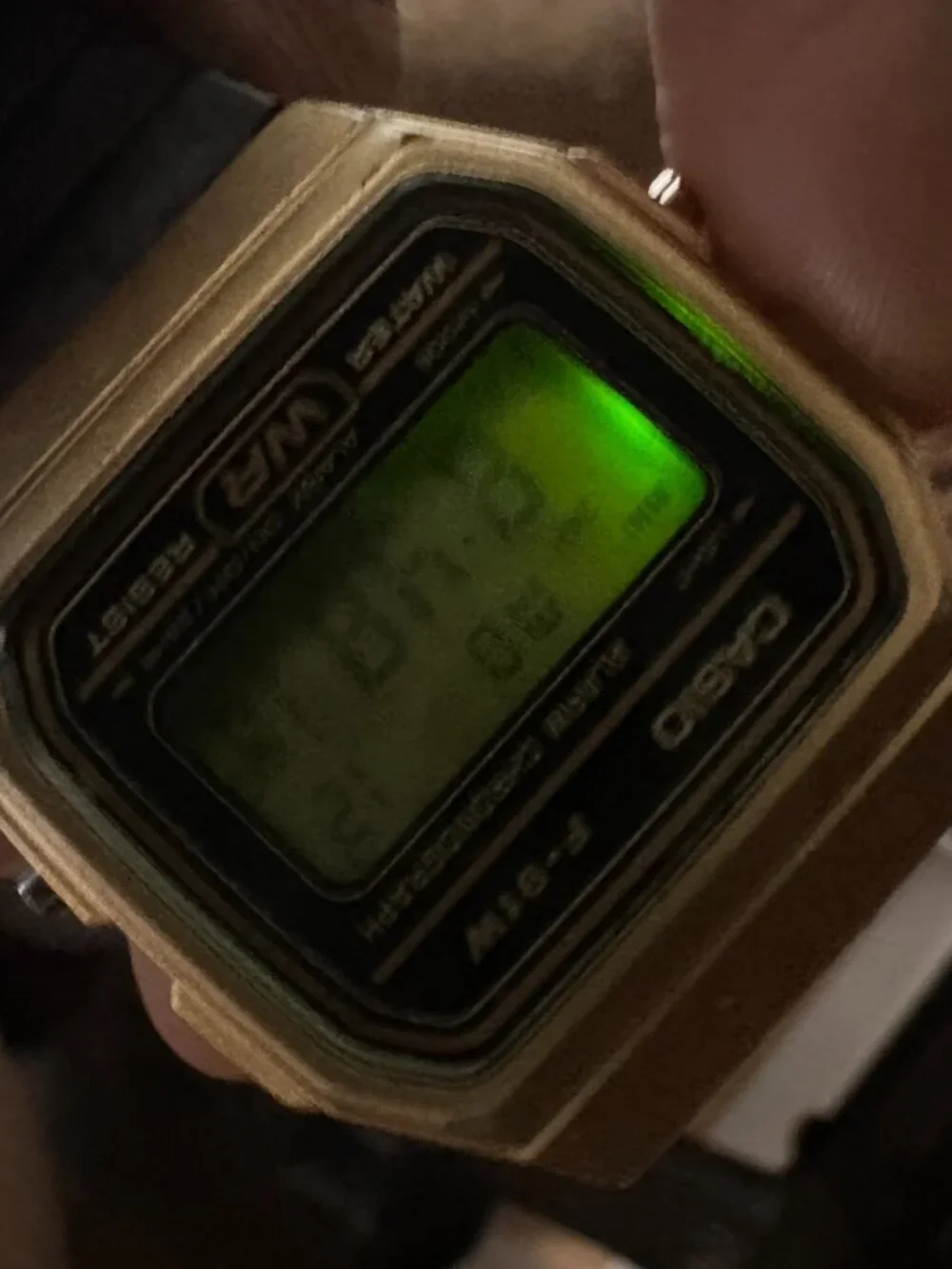 VIntage Casio Watch Mens 33mm Gold Tone Black Alarm 593 F-91W New Battery